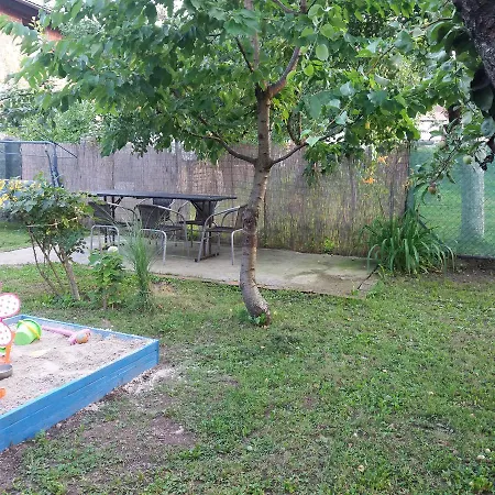 Casa de hóspedes Aparthome Greenbean Bihać